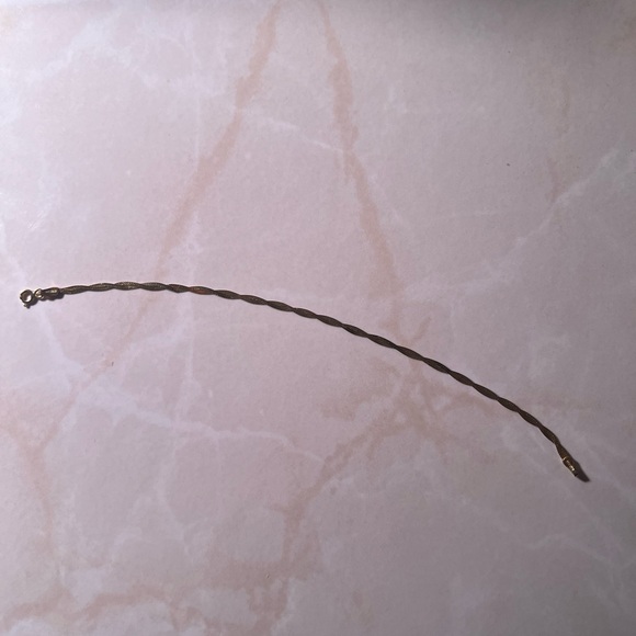 14k Gold Twisted Bracelet - Picture 4 of 5